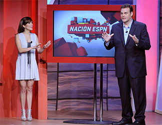 Adriana Monsalve and David Faitelson