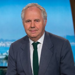 Ian Darke is one of the most recognizable voices in global football. He joined ESPN full-time in September 2010 as the company’s lead soccer voice in the United States.
