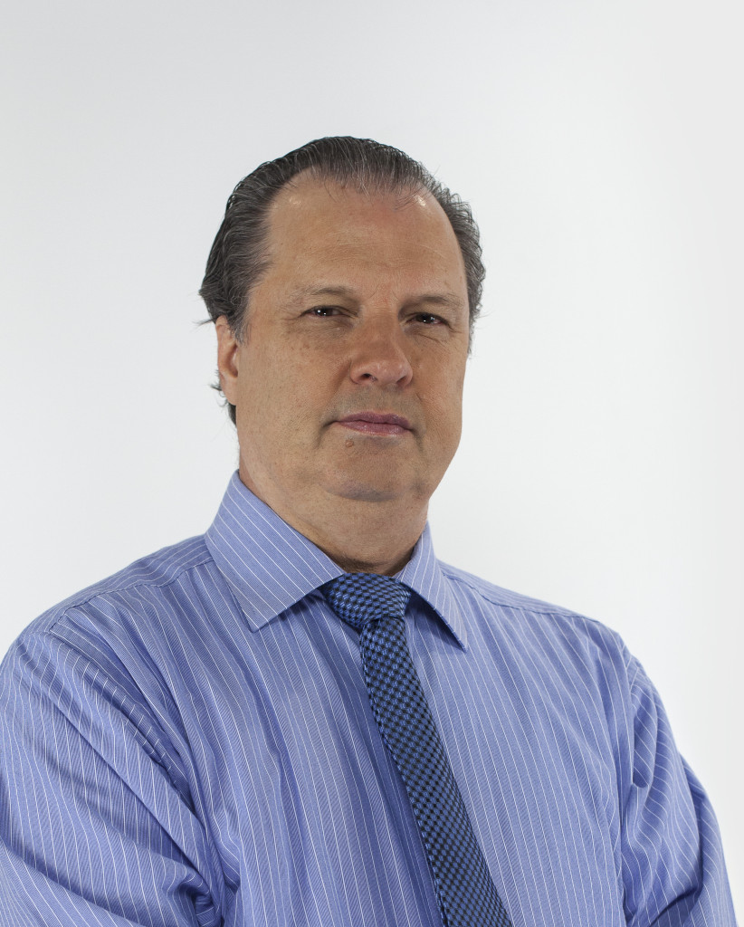 Former soccer star, Roberto Gomez Junco, joined ESPN in September 2012.  He currently serves as a soccer analyst for Fútbol Picante, Los Capitanes and ESPN Radio Formula.