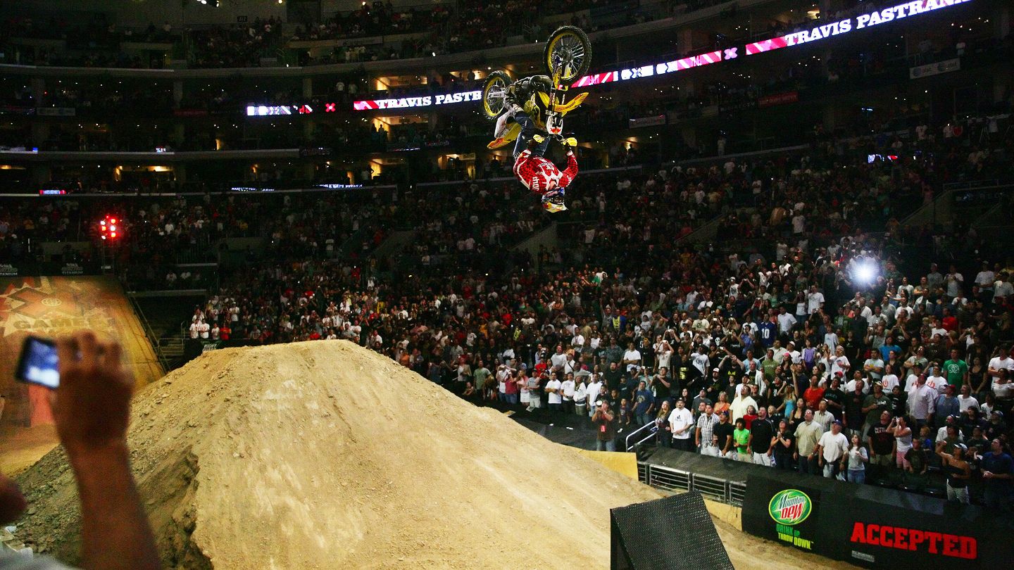 travis pastrana double backflip