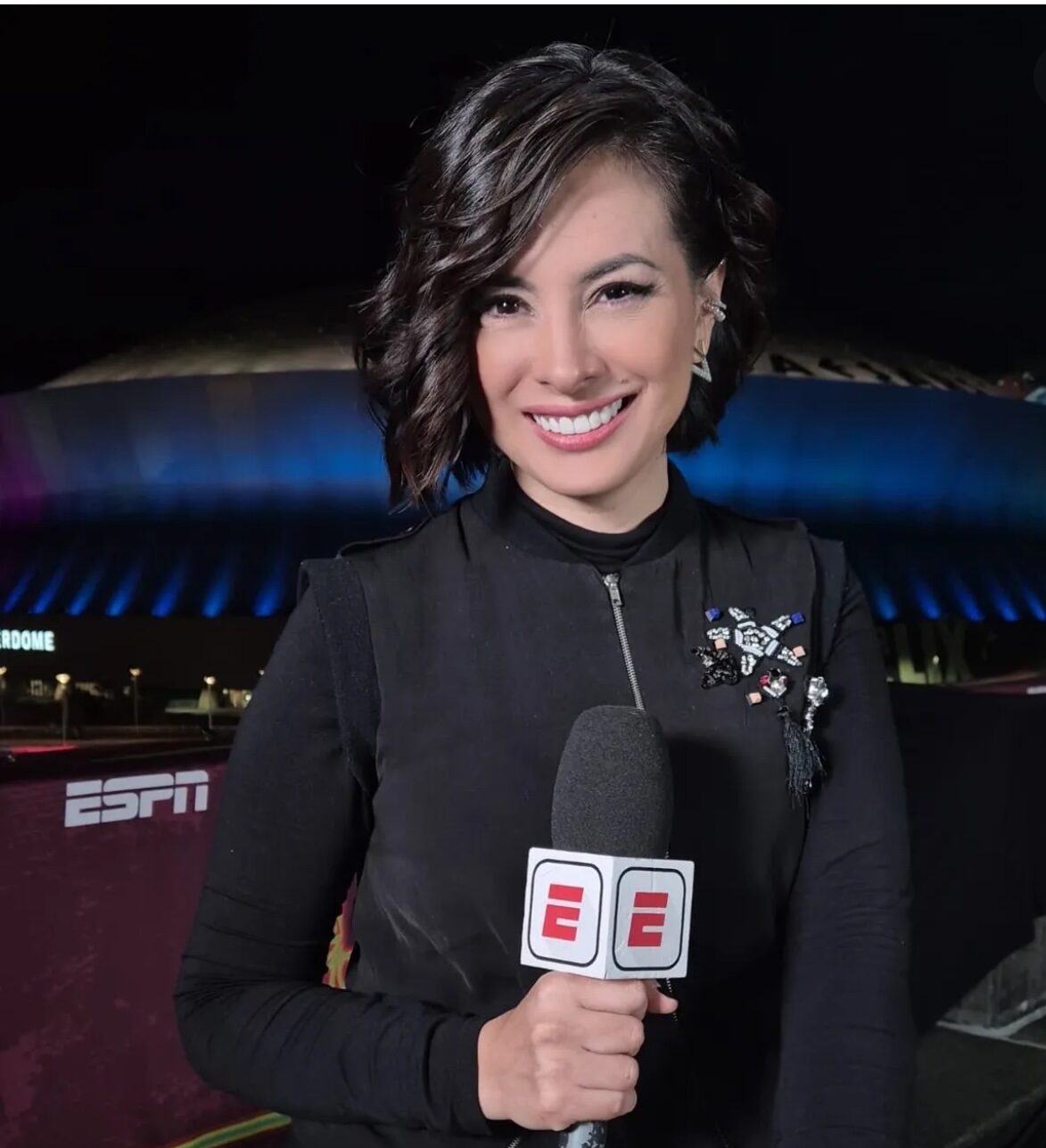 Karina Correa is a SportsCenter anchor and host of NFL Live on ESPN Deportes and ESPN in Mexico.

She joined ESPN in 2010 as part of the special coverage team for the FIFA World Cup. Over the years, she has become one of the network’s most prominent anchors and host, covering major sporting events across platforms.