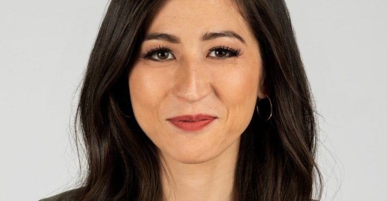 Mina Kimes Headshot