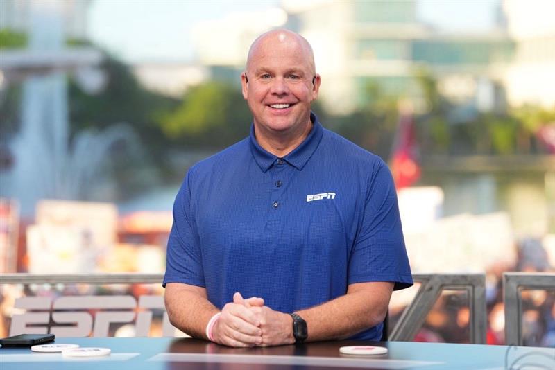 Steve Coughlin or “Stanford Steve’ is a SportsCenter commentator and segment producer on the midnight SportsCenter with Scott Van Pelt. He joined ESPN in 2004.