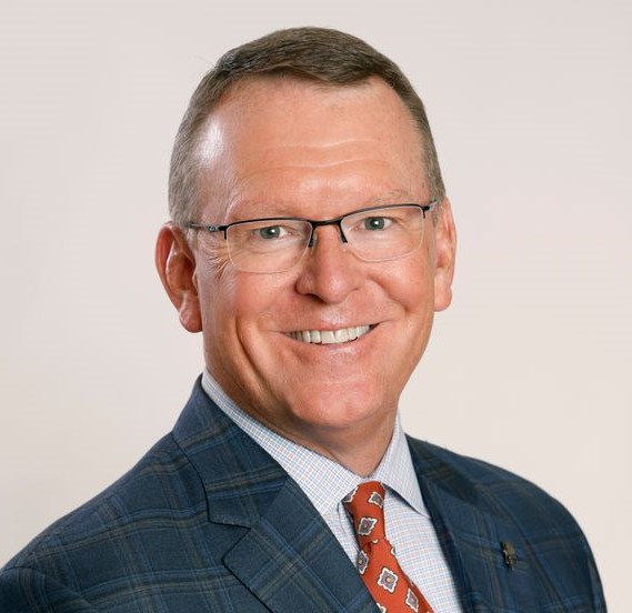 Wes Durham is a play-by-play commentator for ESPN and ACC Network, ESPN’s network devoted to Atlantic Coast Conference sports. A highly respected and accomplished broadcaster who has been around college sports and the ACC his entire life, Durham calls college football and basketball games on ESPN platforms in addition to contributing to ACCN studio shows.