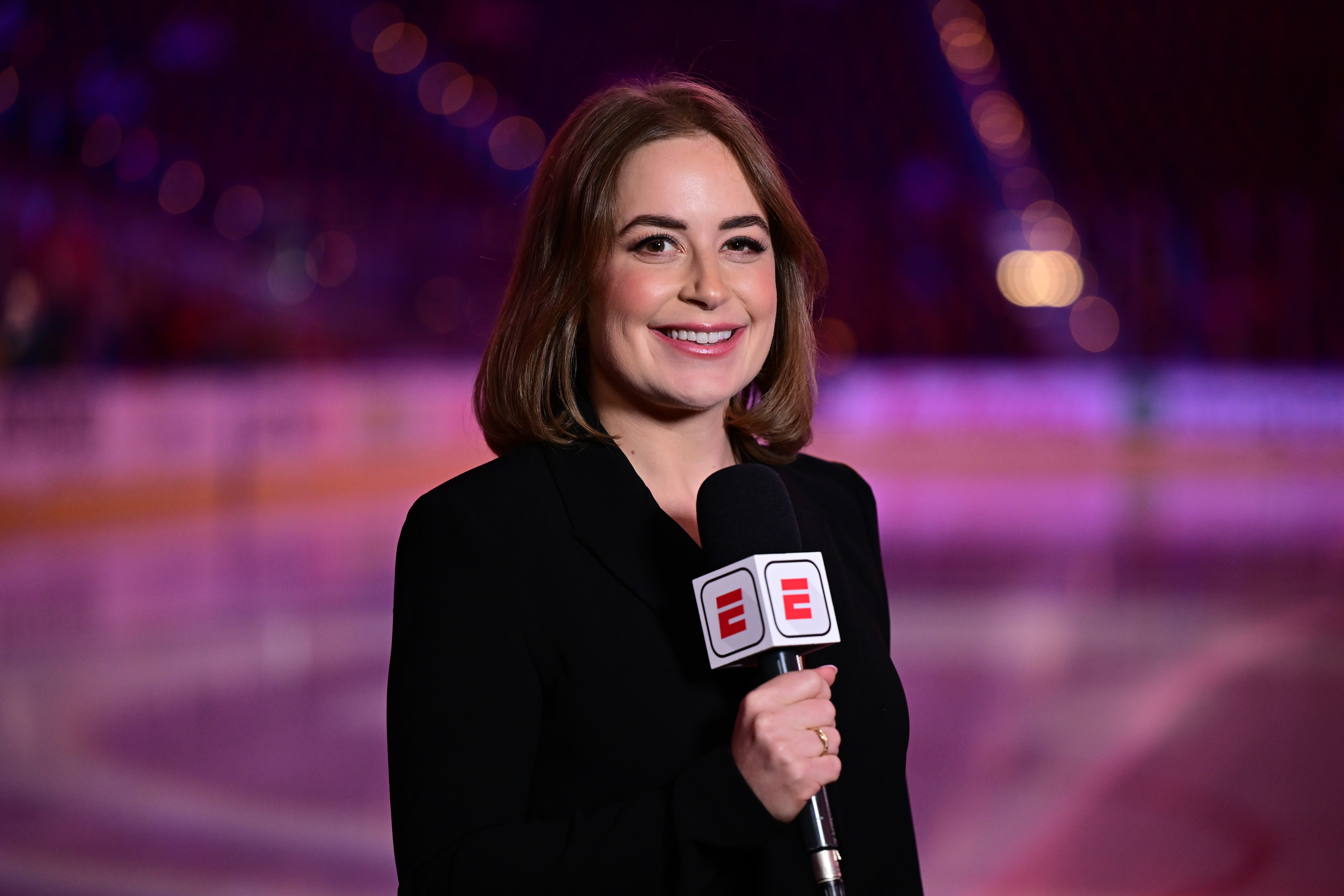Emily Kaplan serves as an insider/reporter for The Walt Disney Company’s coverage of the National Hockey League. Kaplan is also a national hockey writer and reporter for ESPN.com.