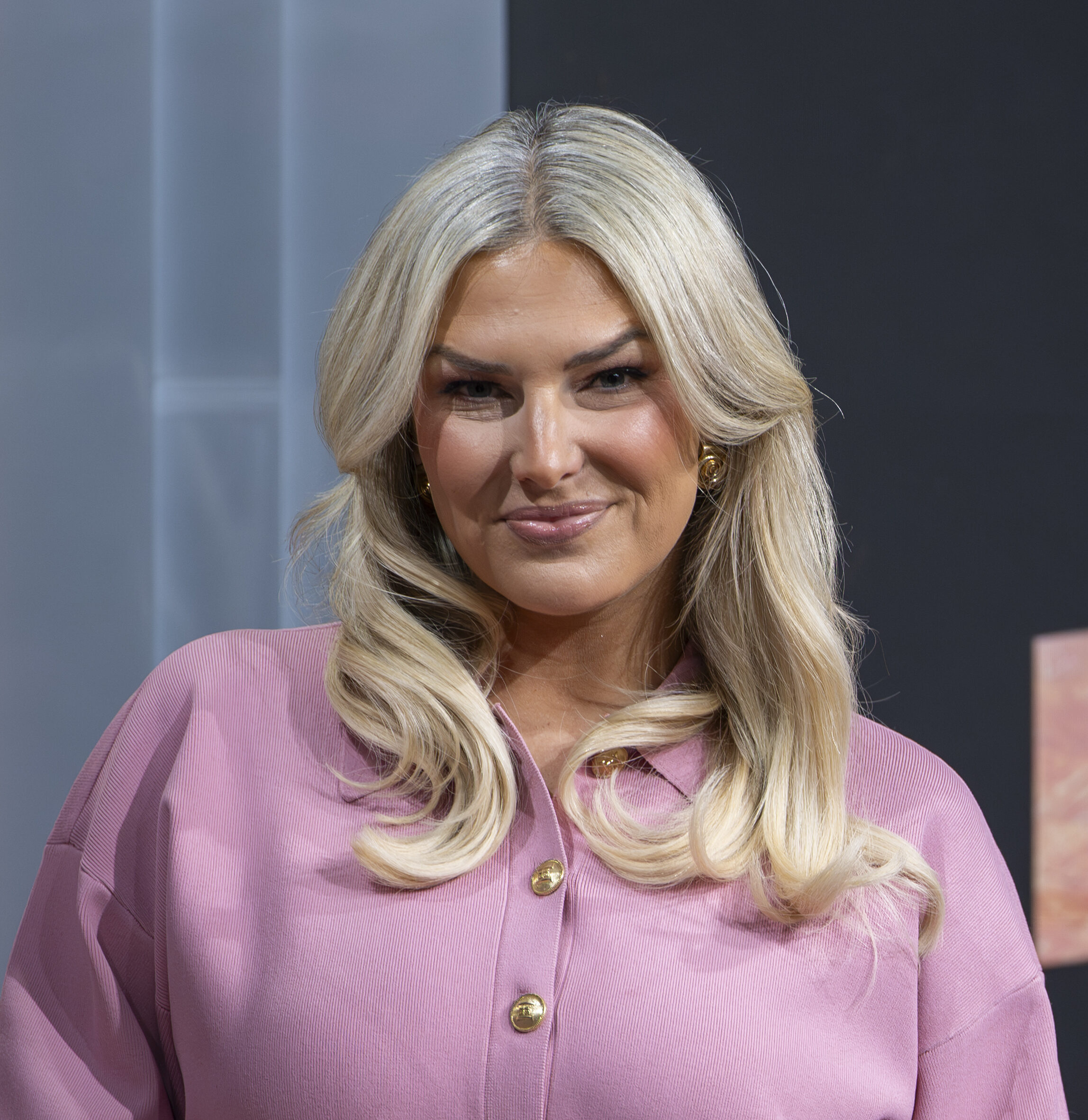 Shae Peppler Cornette is the host of ESPN Radio’s GameDay on weekends alongside her husband and co-host Jordan Cornette – the first married couple to host a national ESPN Radio show.