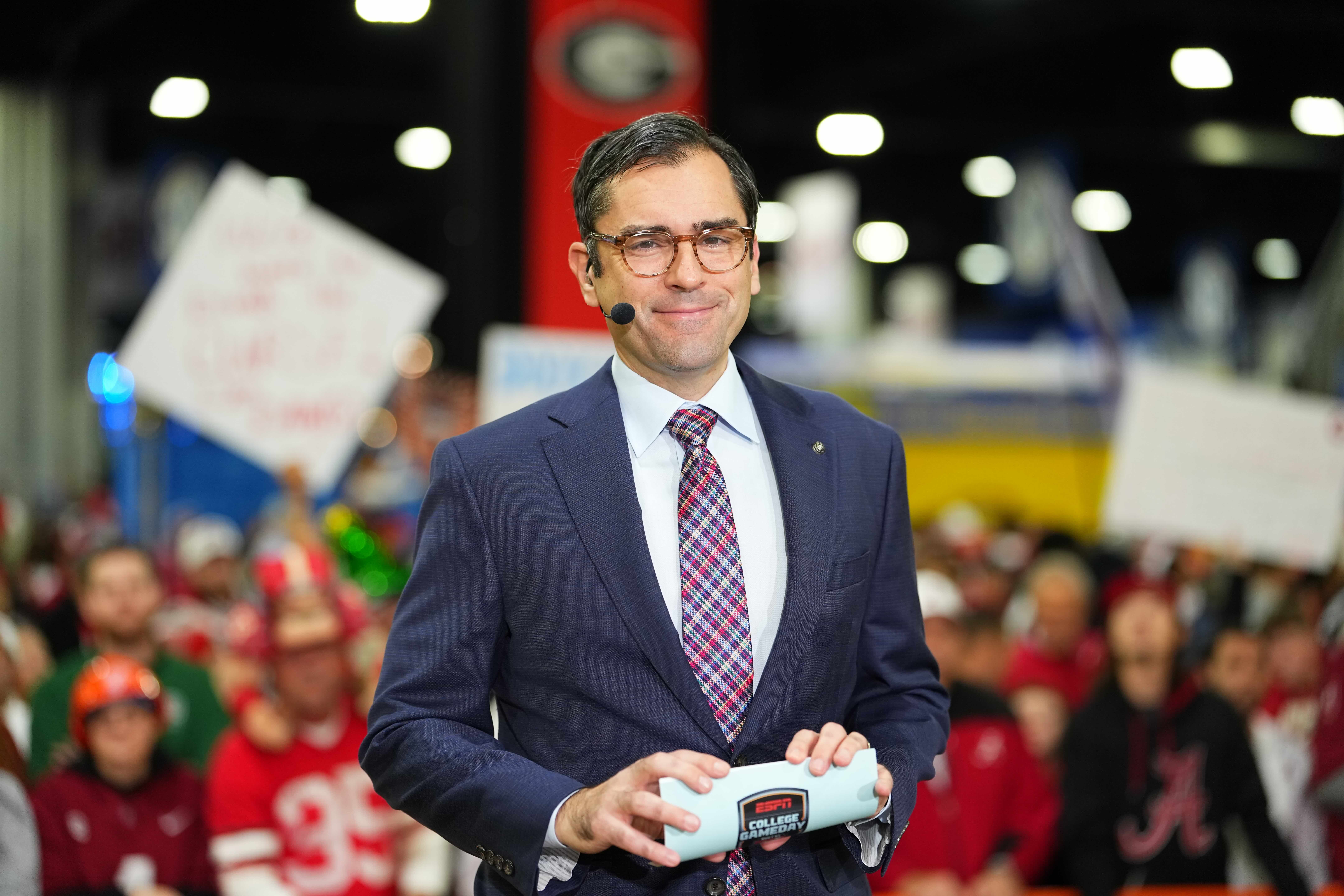 Pete Thamel is a college football senior writer for ESPN. One of the industry’s most widely respected reporters, Thamel covers college football year-round for ESPN, as well as some college basketball.