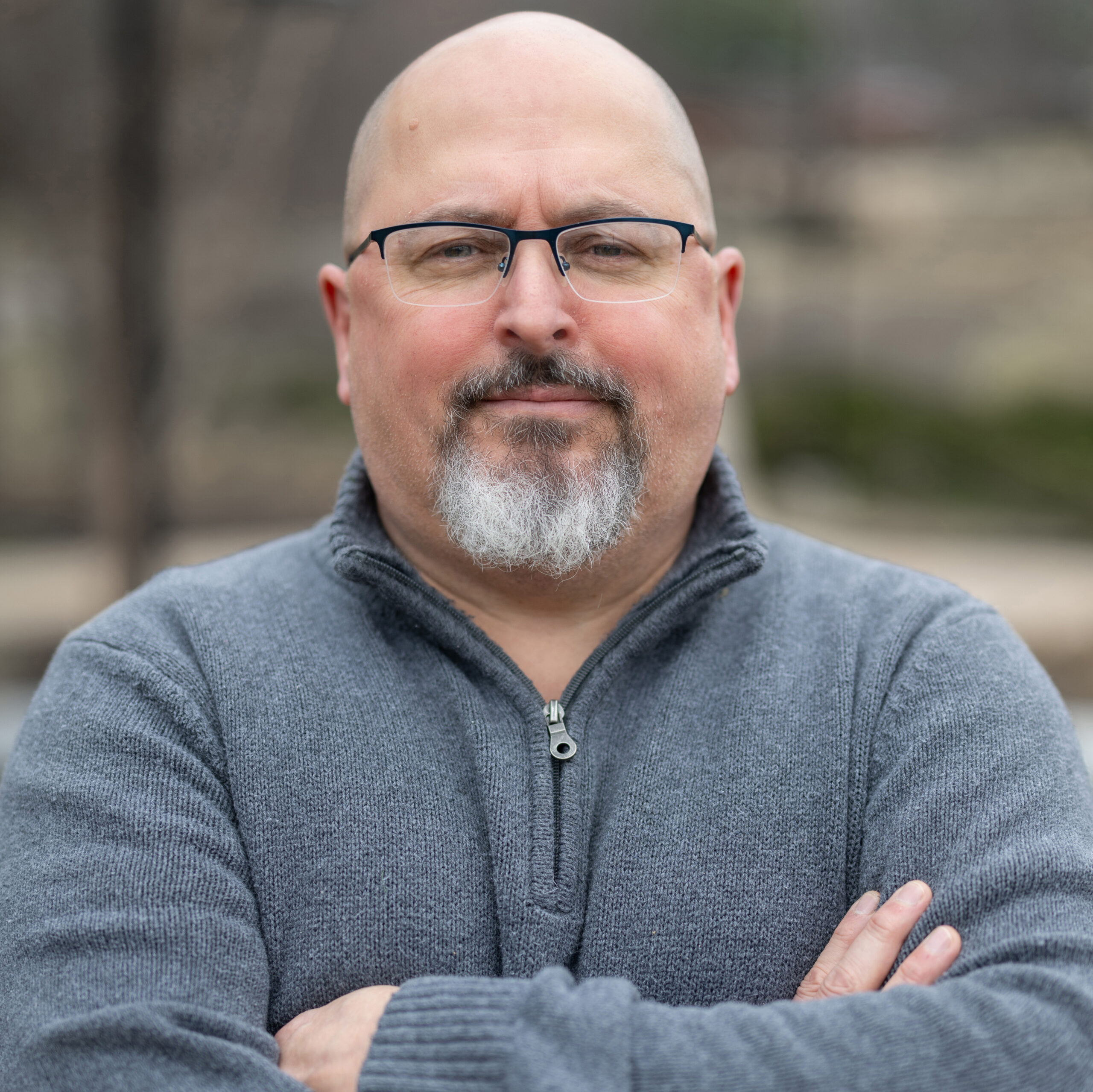 ESPN senior deputy editor Mike Drago is an award-winning journalist with more than 35 years of experience in reporting, writing, editing and directing news coverage.