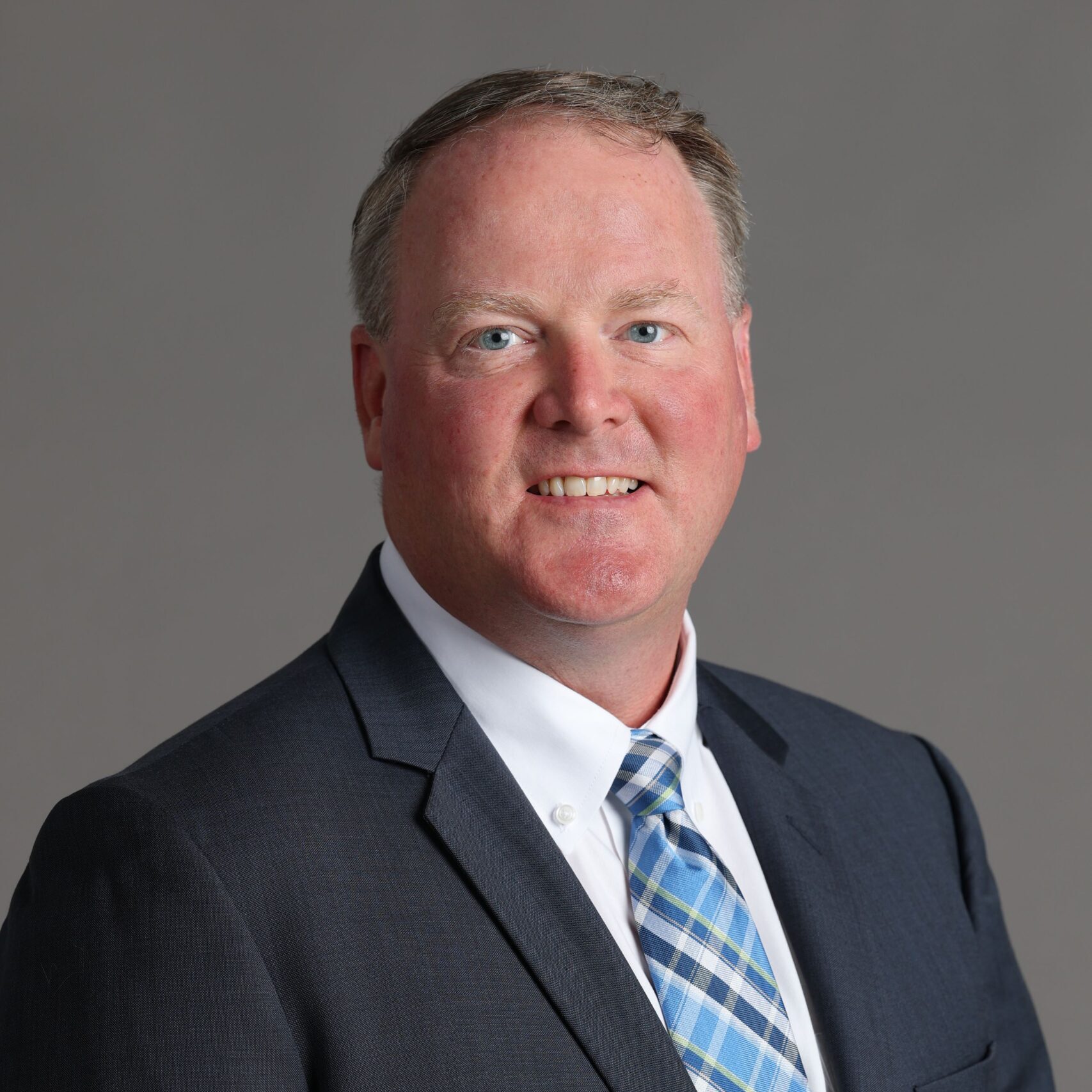 Bryan Jaroch is a decades-long production veteran at ESPN, currently serving as Vice President of Sports Production. Jaroch plays a pivotal role in shaping ESPN’s industry-leading and award-winning college football coverage, as well as the company’s presentation of the United Football League (UFL) and golf (Masters and PGA Championship). He was recently honored with a Sports Emmy as part of ESPN’s SEC on ABC presentation for Outstanding Live Series, the first time in 45 years that a college football property earned the award.