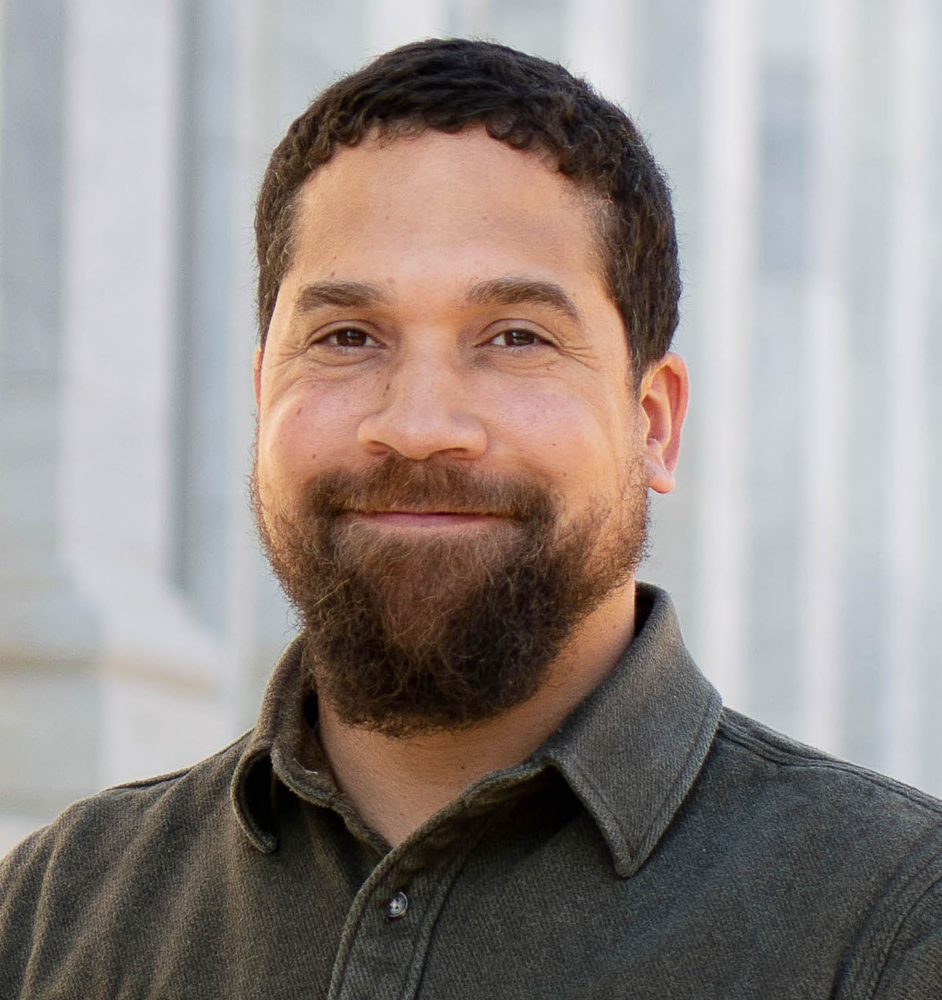 Robert Klemko writes for ESPN’s Investigative and Enterprise Journalism Unit covering sports‑related crime and major scandals.